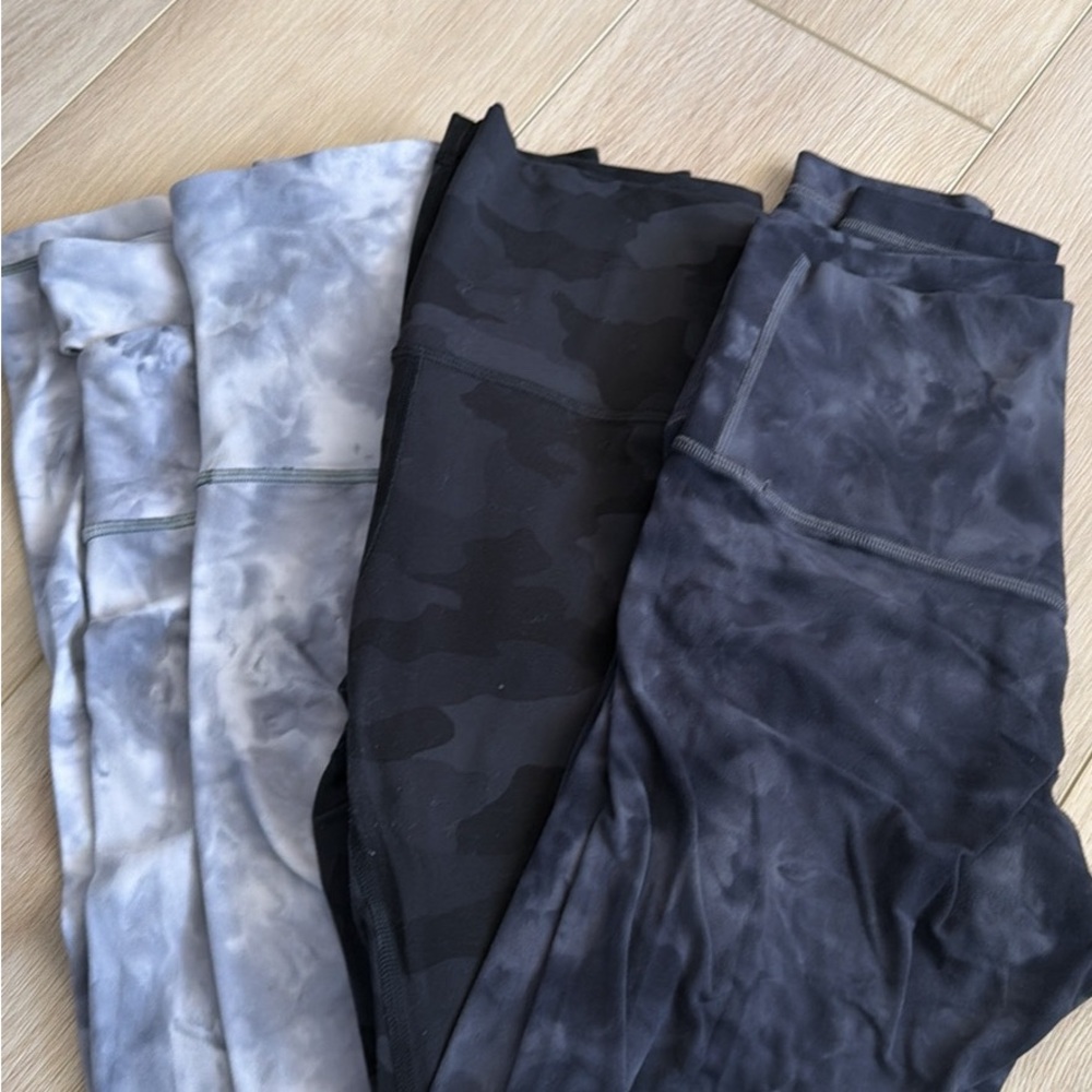 lululemon athletica Women's Leggings in Black and Gray Tie-Dye/Camo Prints